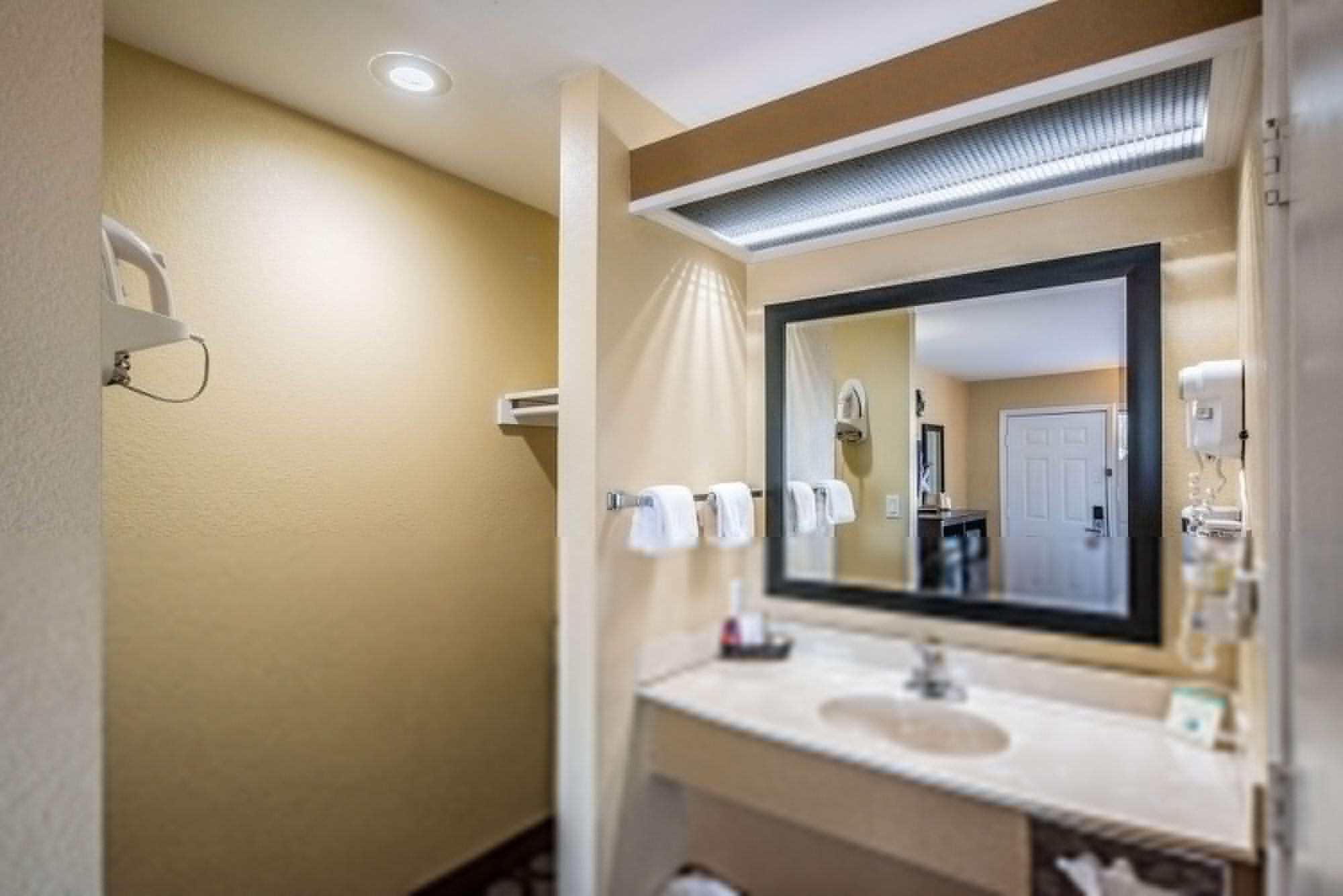 Relax Inn And Suites Kuttawa Extérieur photo
