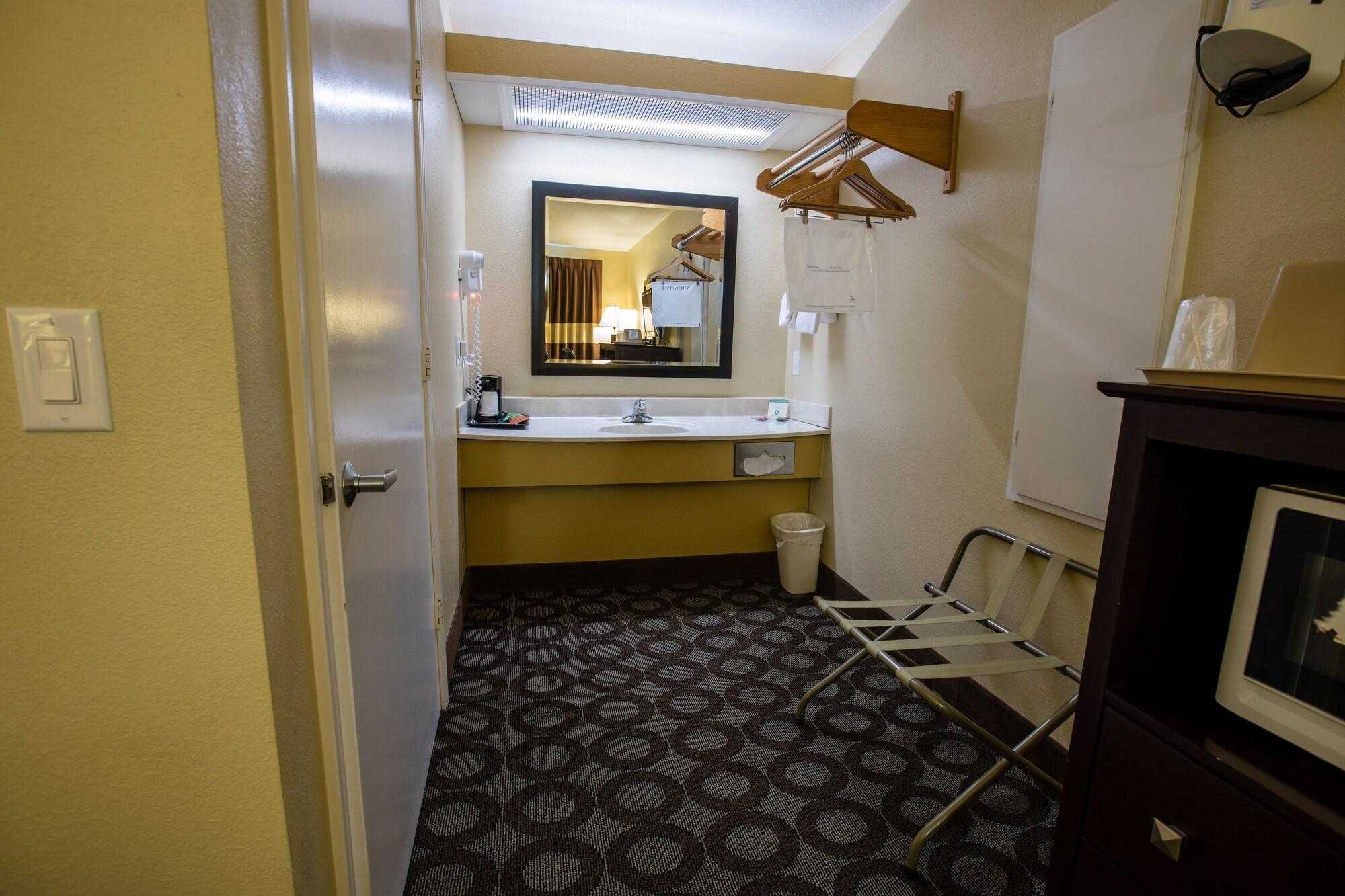 Relax Inn And Suites Kuttawa Extérieur photo