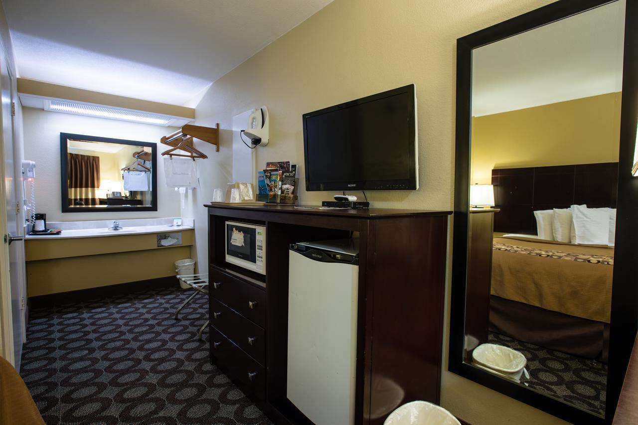 Relax Inn And Suites Kuttawa Extérieur photo
