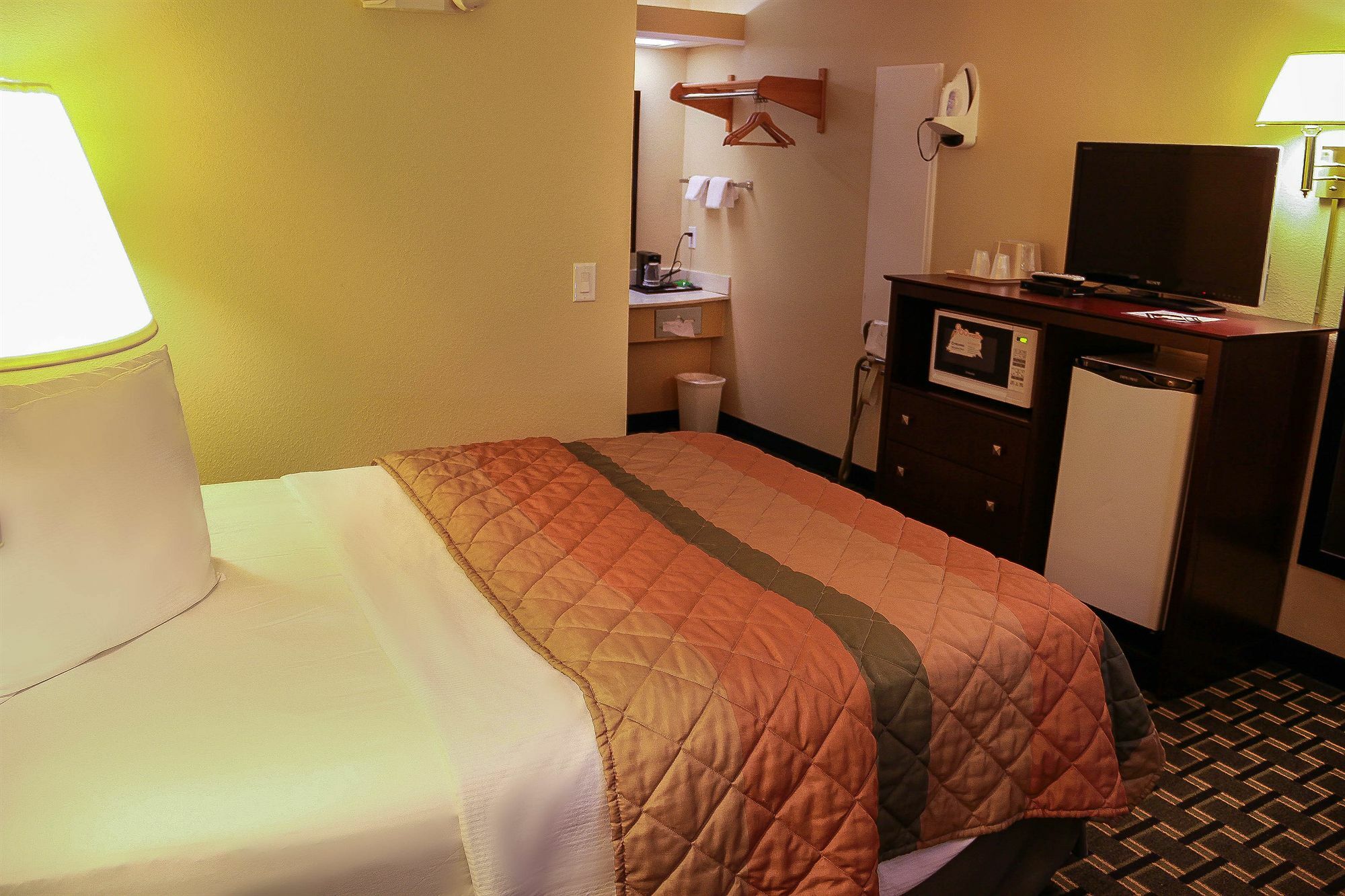 Relax Inn And Suites Kuttawa Extérieur photo